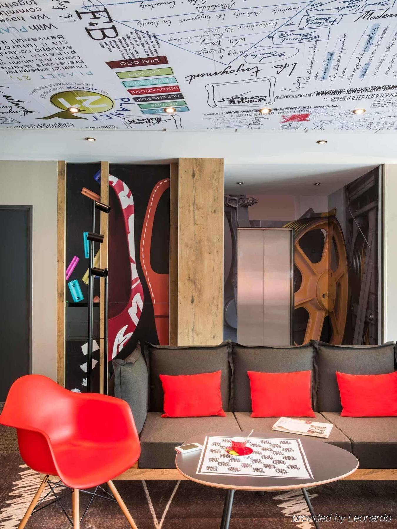 Готель Ibis Nantes Centre Gare Sud Екстер'єр фото
